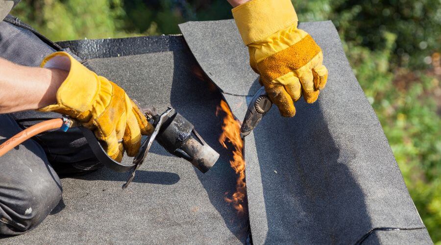 Expert Emergency Roof Repairs services in Caliente, CA